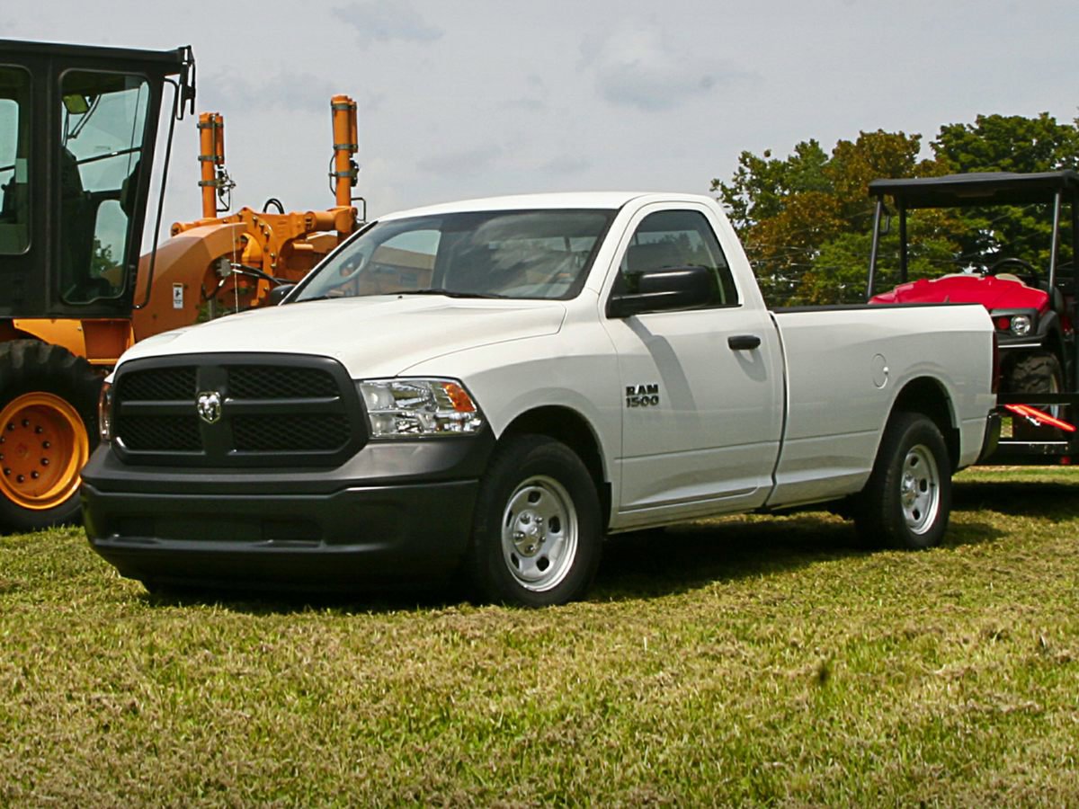 ram ram 1500 classic 2022 1C6RR7FG0NS187981 image